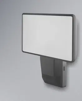 Venkovní nástěnná svítidla s čidlem pohybu LEDVANCE LEDVANCE Endura Pro Flood Sensor LED Spot 27W šedá