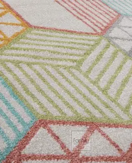 Moderní koberce Pestrobarevný koberec s geometrickými vzory Šířka: 120 cm | Délka: 160 cm