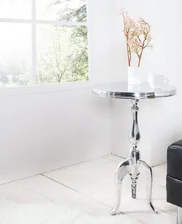Luxusní a designové příruční stolky Estila Luxusní jedinečný příruční stolek Barock