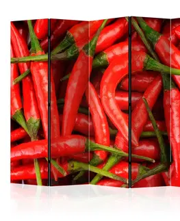 Paravány Paraván Chili pepper - background Dekorhome 135x172 cm (3-dílný)