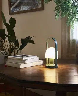Stolní lampy Marset MARSET FollowMe LED stolní lampa na baterie zelená