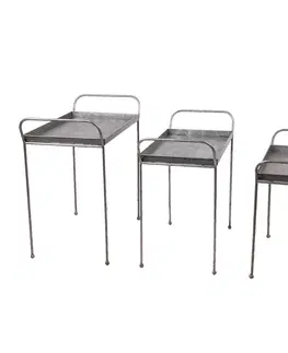 Konferenční stolky Šedé kovové dekorativní odkládací stolky (3ks) - 67*35*64 / 62*32*61 / 57*27*53 cm Clayre & Eef 5Y0867