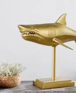 Luxusní stylové sošky a figury Estila Zlatá designová dekorace žralok Perry z kovové slitiny na podstavci 68cm