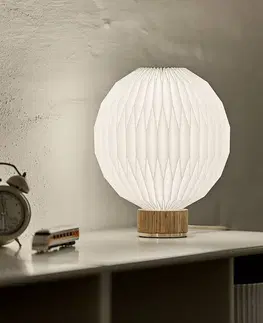 Stolní lampy LE KLINT LE KLINT 375 stolní lampa plastové stínidlo 25 cm