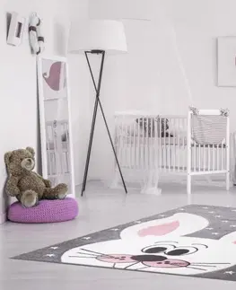 Dětské koberce Dětský šedý koberec na hraní usměvavý zajíček