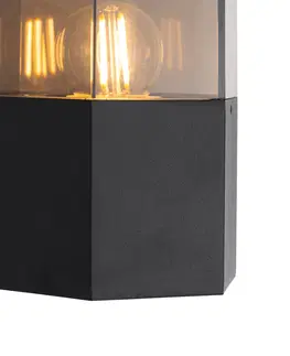 Venkovni nastenne svetlo Venkovní nástěnné svítidlo černé s kouřovým sklem šestiúhelníkové IP44 - Dánsko