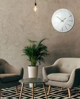 Nástěnné hodiny Moderní hodiny na stěnu v bílé barvě do obývacího pokoje