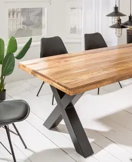 Designové a luxusní jídelní stoly Estila Industriální masivní jídelní stůl Steele Craft s překříženými černými nohama z kovu 240cm