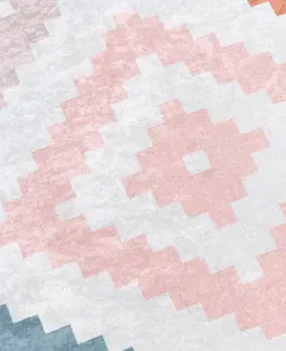 Moderní koberce Trendy koberec s barevným geometrickým vzorem
