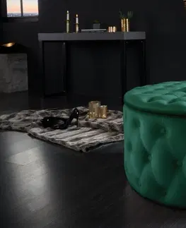 Stylové a luxusní taburety Estila Designová kruhová taburetka do obývacího pokoje Modern Barock v zelené barvě se sametovým čalouněním 75cm