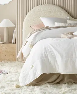 Jednobarevné přehozy na postel Bílý přehoz Noemi se střapci 170 x 210 cm
