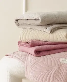 Jednobarevné přehozy na postel Velurový béžový přehoz na postel Feel 220 x 240 cm