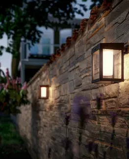 Zahradní lampy Philips Camil UltraEfficient solární venkovní nástěnné LED svítidlo 1,4W 3000K, černá