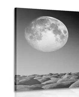 Černobílé obrazy Obraz skládané kameny v měsíčním světle v černobílém provedení