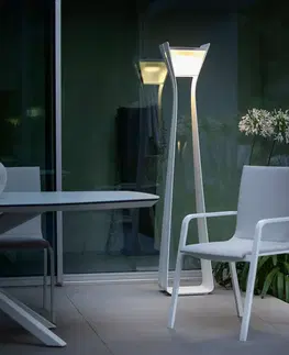 Venkovní osvětlení terasy Les Jardins LED solární světlo Osmoz z hliníku, 175 cm, bílá