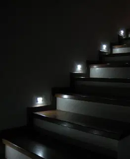 Svítidla LED nástěnné svítidlo Skoff Rueda černá neutrální 10V MJ-RUE-D-N s čidlem pohybu