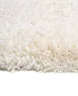 Koberce SHAGGY Měkký bílý koberec