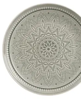 Talíře Světle šedý keramický servítovací talíř s ornamentem Boho grey L - Ø 33cm J-Line by Jolipa 82588