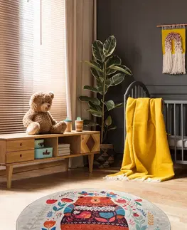 Koberce a koberečky Conceptum Hypnose Dětský kulatý koberec Sweet Bear 140 cm vícebarevný