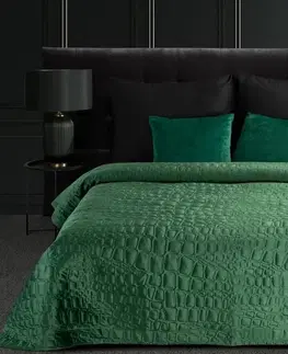 Luxusní přehozy na postel Designový přehoz na postel SALVIA z jemného zeleného sametu