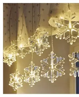 Vánoční řetězy a lamety EMOS LED vánoční závěs Snowflakes 84 cm teplá bílá