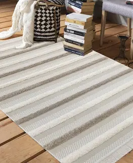Skandinávské koberce Nadčasový koberec ve skandinávském stylu v béžové barvě