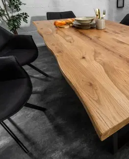 Designové a luxusní jídelní stoly Estila Masivní moderní jídelní stůl Anda 160cm