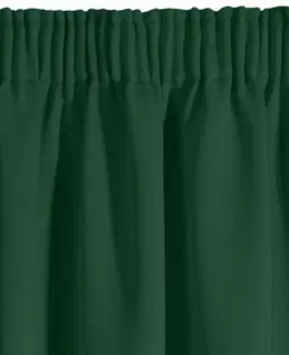 Zatemňovací závěsy Zelený zatemňovací závěs se zavěšením na kolíčky 135 x 270 cm
