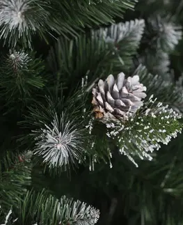 Vánoční stromky Zasněžený umělý vánoční stromeček borovice s šiškami 150 cm