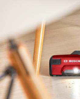 Tyčové vysavače Bosch BBH3ZOO28 Serie 4