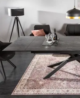 Designové a luxusní jídelní stoly Estila Moderní rozkládací šedý jídelní stůl Marmol s keramickou deskou a černou překříženými konstrukcí z kovu 260cm