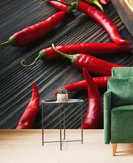 Tapety jídla a nápoje Fototapeta deska s chili papričkami