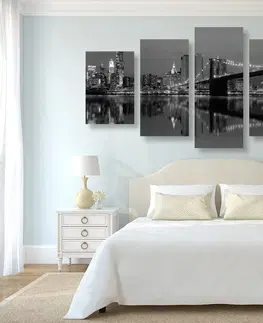 Černobílé obrazy 5-dílný obraz odraz Manhattanu ve vodě v černobílém provedení