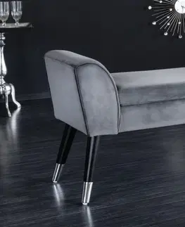 Stylové a luxusní lavice Estila Designová čalouněná lavice Karen se šedým sametovým potahem a černými nožičkami z kovu 90cm