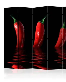 Paravány Paraván Chili pepper Dekorhome 135x172 cm (3-dílný)