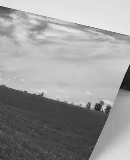 Samolepící tapety Samolepící fototapeta černobílá čarokrásná krajina