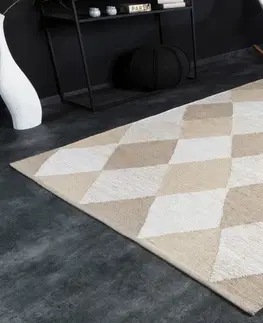 Designové a luxusní koberce Estila Moderní elegantní obdélníkový koberec Astrid béžovo-šedé barvy se vzorem harlekin 230cm