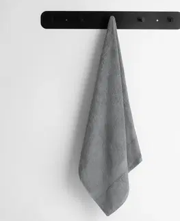 Ručníky Ručník DecoKing BAMBY šedý, velikost 70x140
