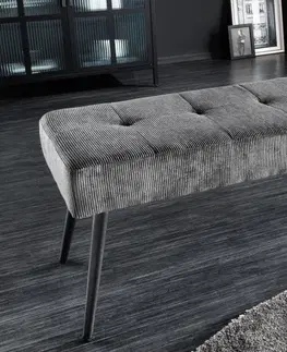Stylové a luxusní taburety Estila Stylová tmavě šedá lavice Soreli se manšestrovým čalouněním 100cm