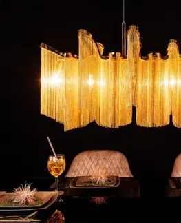 Luxusní a designové lustry Estila Luxusní art deco lustr Odilon z kovu zlaté barvy s řetězovým zdobením 118cm