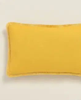 Dekorační povlaky na polštáře Hořčičně žlutý povlak na polštář BOCA CHICA se střapci 30 x 50 cm