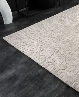 Designové a luxusní koberce Estila Elegantní designový koberec Lana obdélníkového tvaru béžové barvy s geometrickým zdobením 230cm
