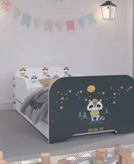 Dětské postele Úchvatná kvalitně zpracovaná dětská postel 160 x 80 cm s jezevcem