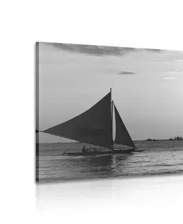 Černobílé obrazy Obraz nádherný západ slunce na moři v černobílém provedení