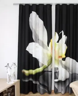 Luxusní hotové závěsy s potiskem 3D Hotový závěs k přehozem černý s bílým květem