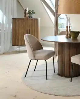 Jídelní stoly Furniria Designový jídelní stůl Vasiliy 120 cm kouřový dub