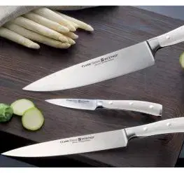 Kuchyňské nože Kuchařský nůž Wüsthof CLASSIC IKON créme 20 cm 4596-0/20