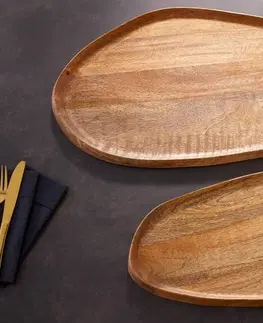 Designové a stylové mísy a tácky Estila Moderní set dvou kulatých dřevěných táců Amanita II z mangového masivu hnědé barvy