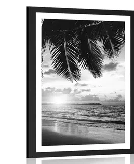 Černobílé Plakát s paspartou východ slunce na karibské pláži v černobílém provedení