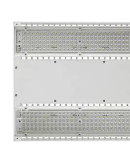 Osvětlení průmyslových hal Performance in Lighting Závěsné svítidlo LED Lama+S/W 205W